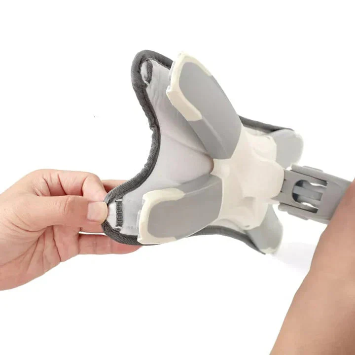 Effortless Cleaning with the 360° Rotating and Twisting Mop (highlights ease of use) - Image 2